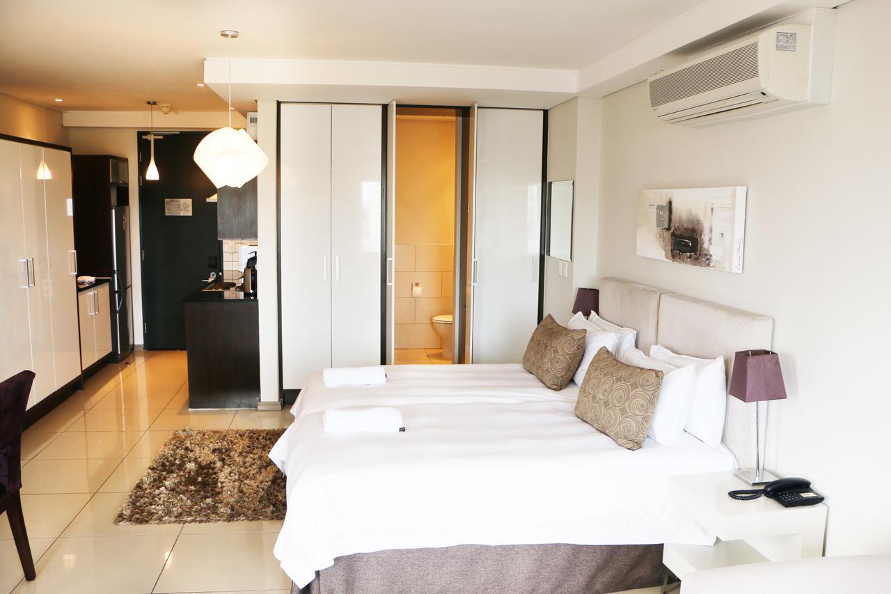 Manhattan Suites Apartments เคปทาวน์ ภายนอก รูปภาพ